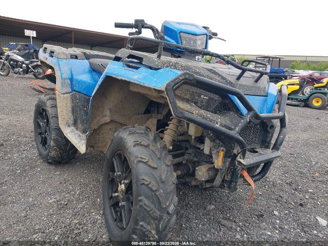 Salvage Polaris Sportsman Image