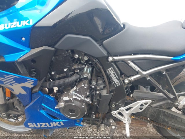 Suzuki Gsx800 F
