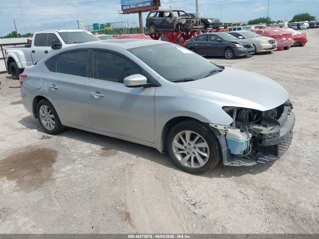 Salvage Nissan Sentra Image