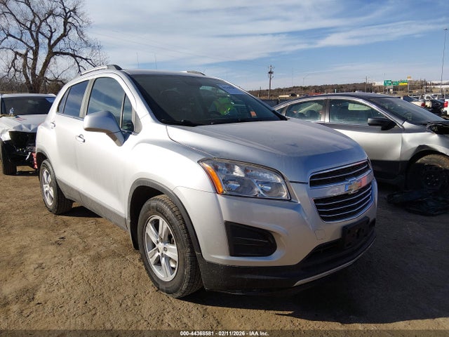 Salvage Chevrolet Trax Image