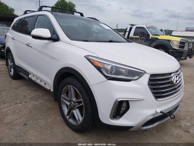 Salvage Hyundai SANTA FE Image