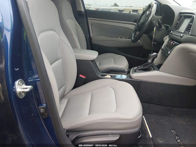 Hyundai ELANTRA Value Edition