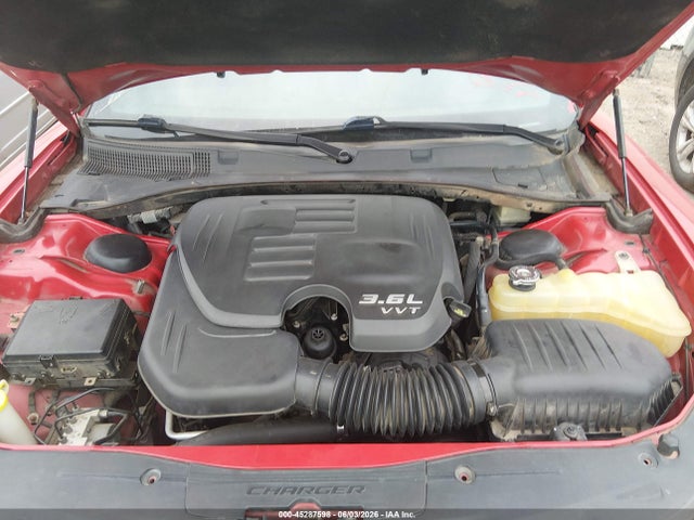 Dodge Charger Sxt