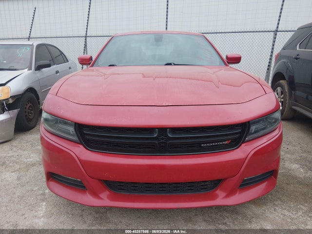 Dodge Charger Sxt