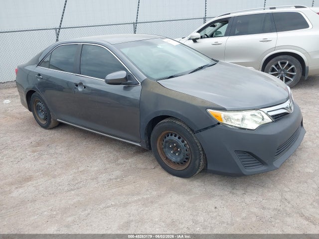 Salvage Toyota Camry Image