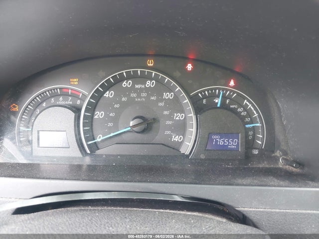Toyota Camry Le