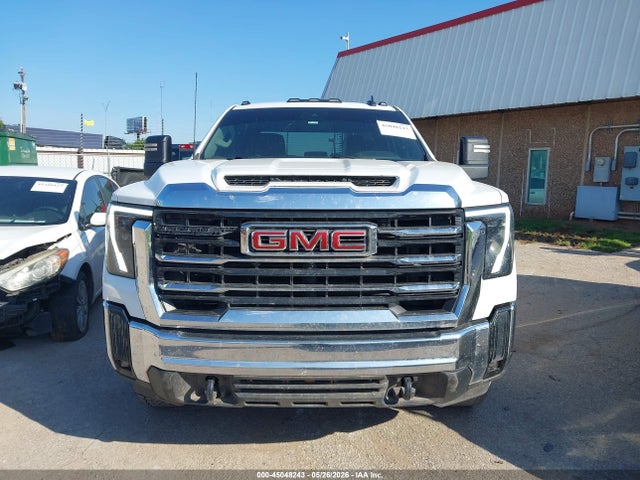 General Motors Sierra 2500HD 4wd  Long Bed Sle