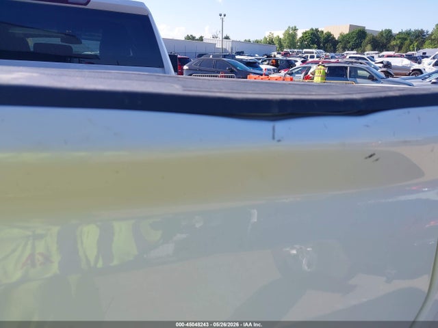 General Motors Sierra 2500HD 4wd  Long Bed Sle