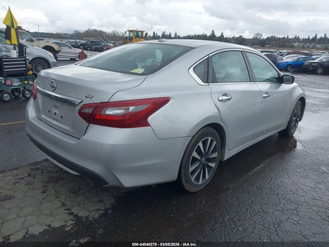 Nissan Altima 2.5 Sv