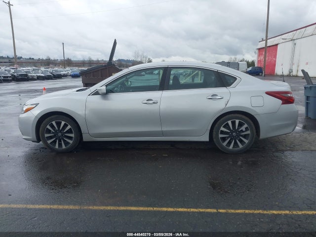 Nissan Altima 2.5 Sv