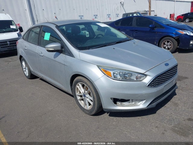 Salvage Ford Focus Image