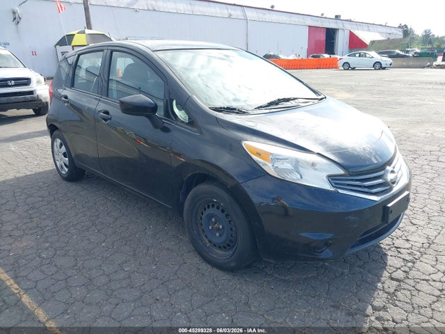 Salvage Nissan Versa Image