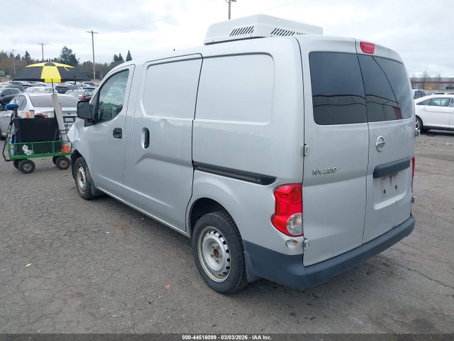 Nissan Nv S