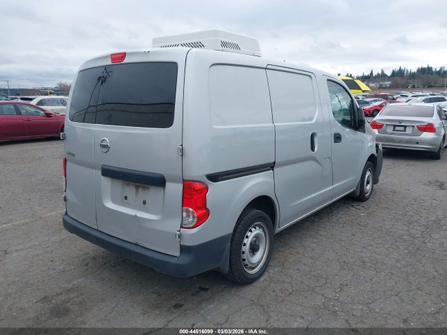 Nissan Nv S