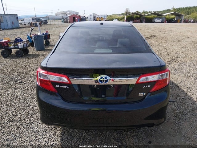 Toyota Camry Xle