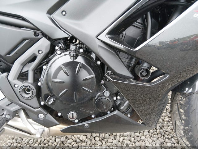 Kawasaki Ex650 R