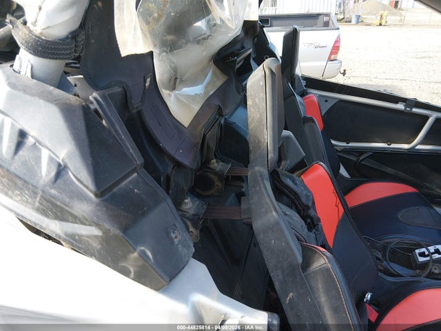 Can-Am Maverick X3 X Rs Turbo R