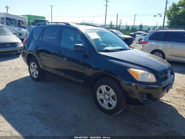 Salvage Toyota RAV4 Image