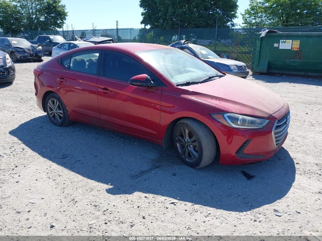 Salvage Hyundai ELANTRA Image