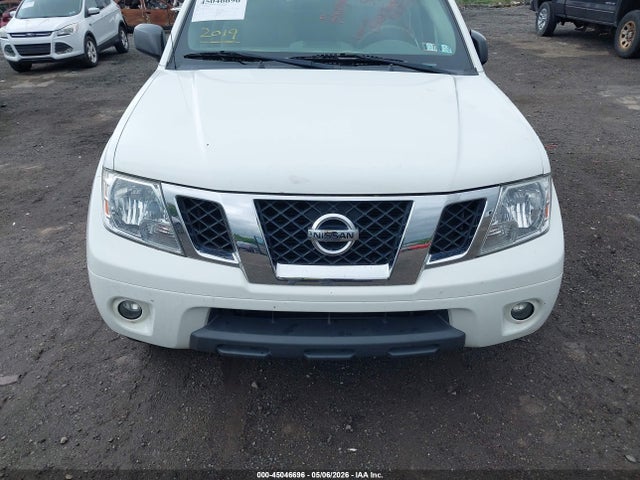 Nissan Frontier Sv
