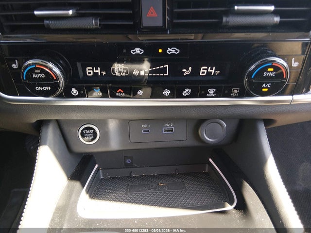 Nissan Rogue Platinum Intelligent Awd