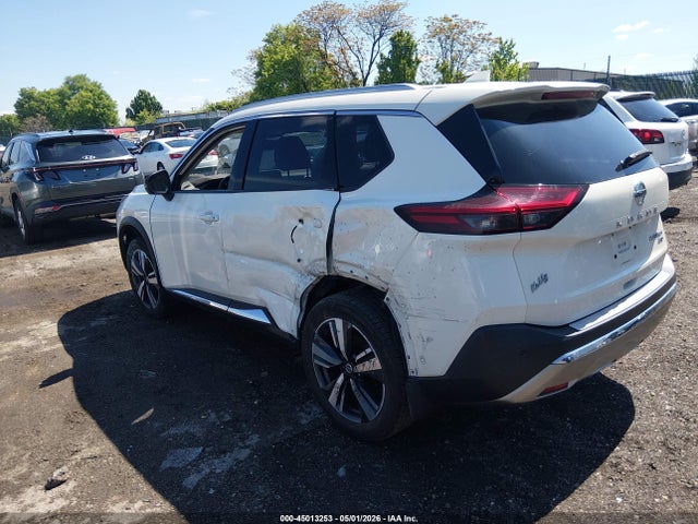 Nissan Rogue Platinum Intelligent Awd