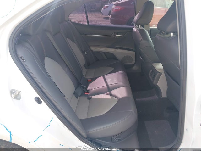 Toyota Camry Xle Hybrid