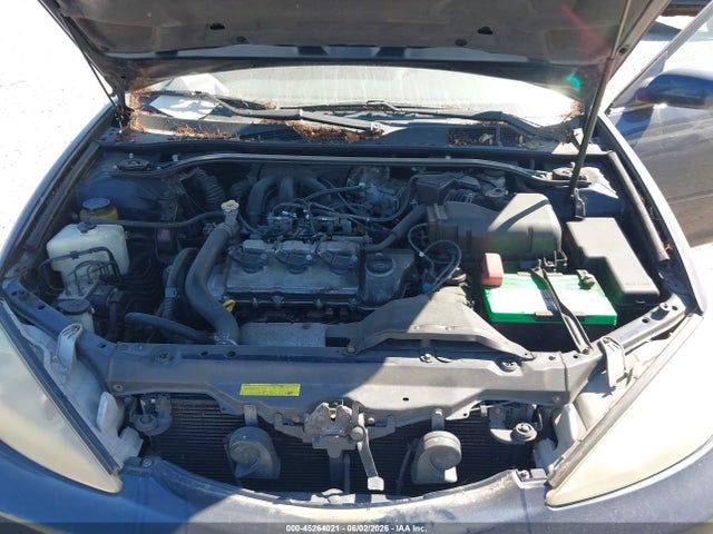 Toyota Camry Le V6