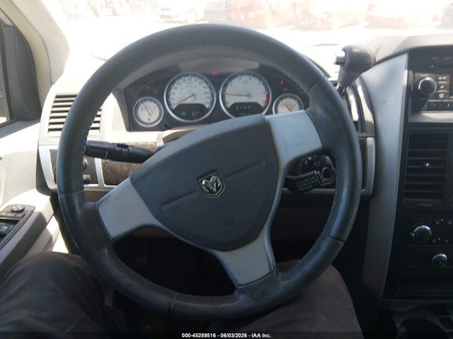 Dodge Grand Caravan Sxt