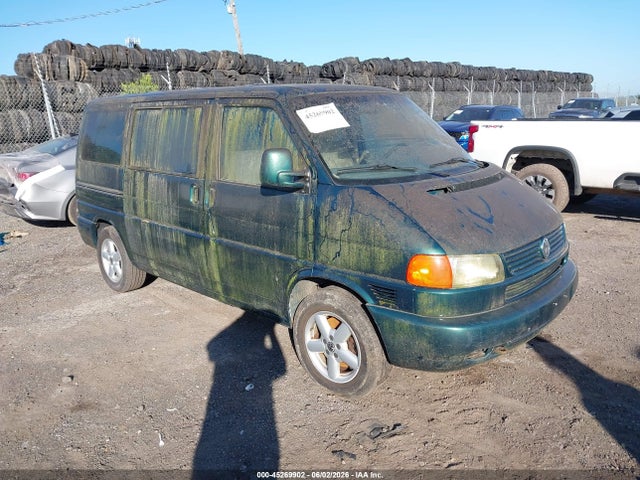 Salvage Volkswagen EuroVan Image