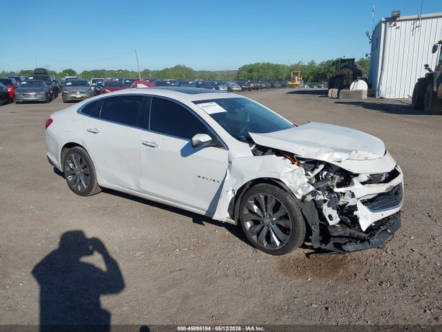 Salvage Chevrolet Malibu Image