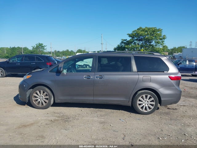 Toyota Sienna Xle 7 Passenger