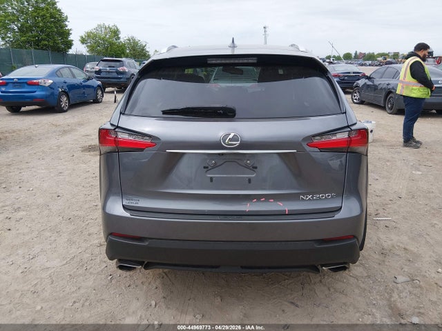 Lexus NX