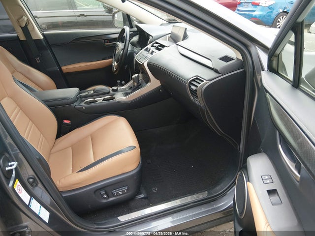 Lexus NX