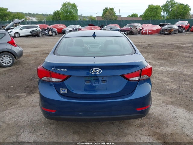 Hyundai ELANTRA Se