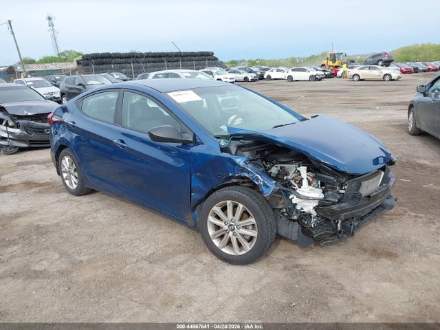 Salvage Hyundai ELANTRA Image