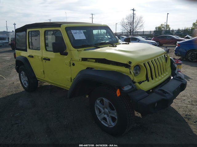 Salvage Jeep Wrangler Image