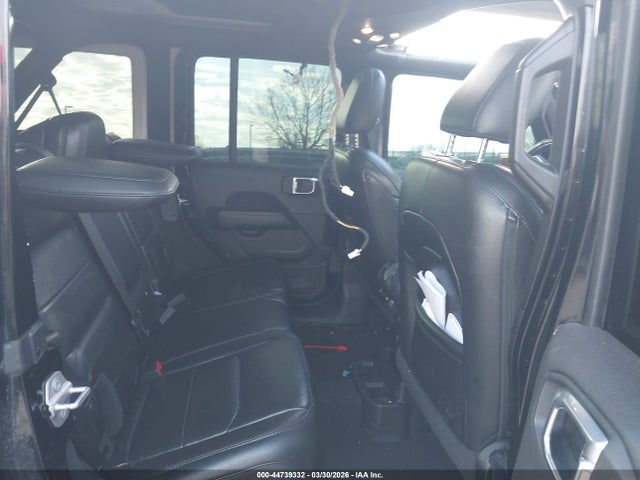 Jeep Wrangler Sahara Altitude 4x4