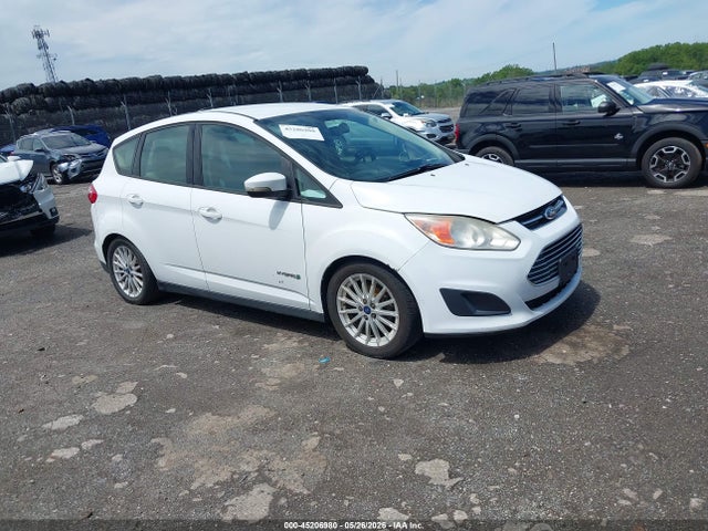 Salvage Ford C-MAX Hybrid Image