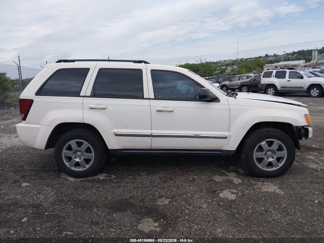 Jeep Grand Cherokee Laredo