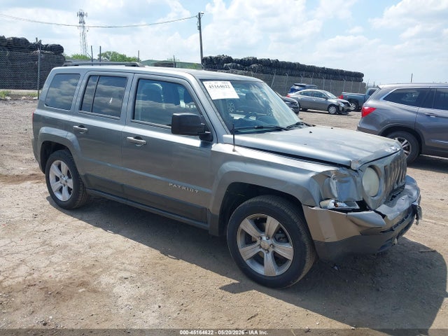 Salvage Jeep Patriot Image