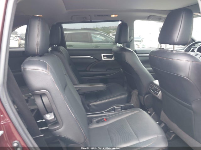 Toyota Highlander Limited Platinum