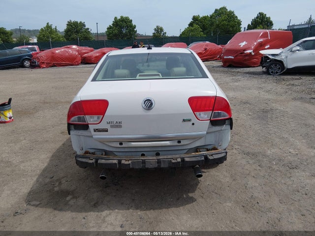 Mercury Milan Premier