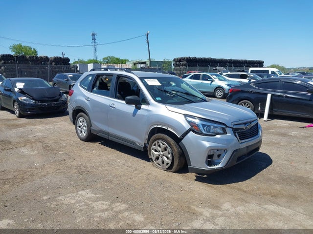 Salvage Subaru Forester Image