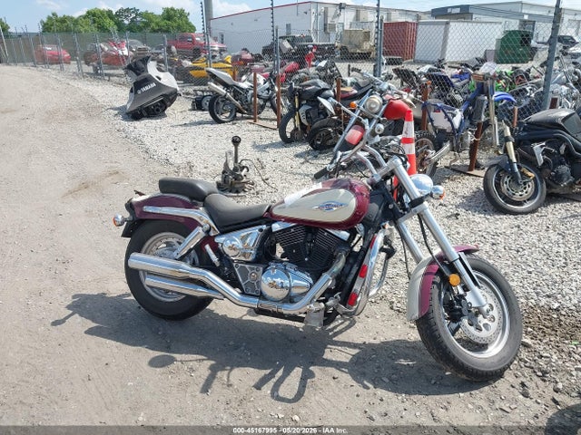 Suzuki Vz800