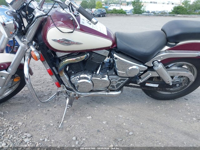 Suzuki Vz800