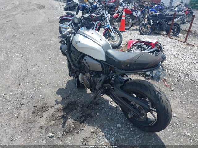 Yamaha Xsr700
