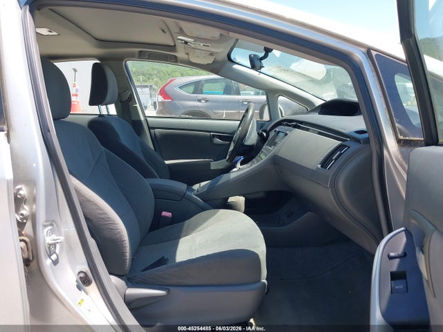 Toyota Prius Three