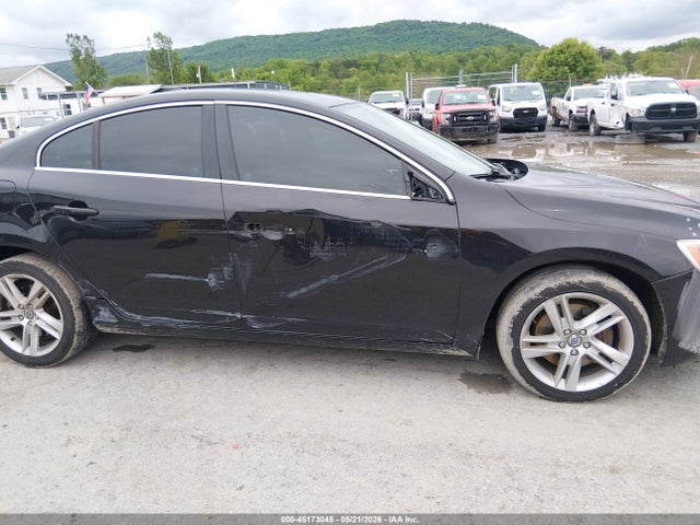 Volvo S60 T5