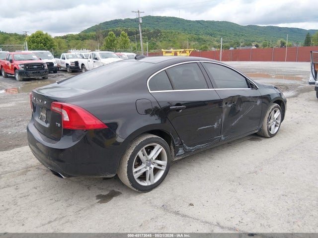 Volvo S60 T5